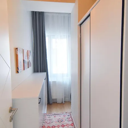 Brand New With 2 Beds & Office شقة *