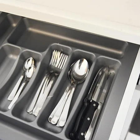 Apartment Brand New With 2 Beds & Office *