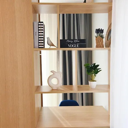 Brand New With 2 Beds & Office Apartment