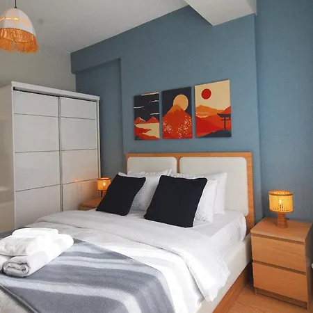 דירה Brand New With 2 Beds & Office *